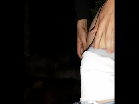 ❤️ Môj sused skočil na moju karanténnu stenu Porno na nás ❌️❤