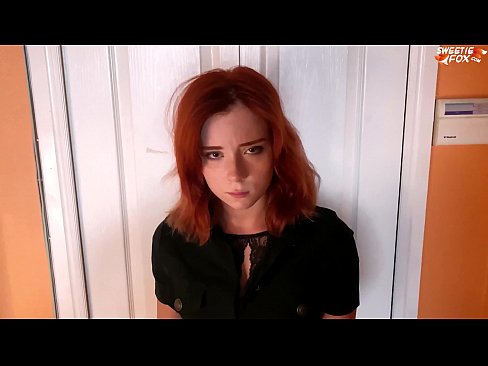 ❤️ Ochranka potrestala peknú ženu za krádež v obchode - sperma v ústach Porno na nás ❌️❤